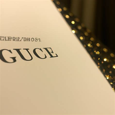 how much do gucci sales associates make